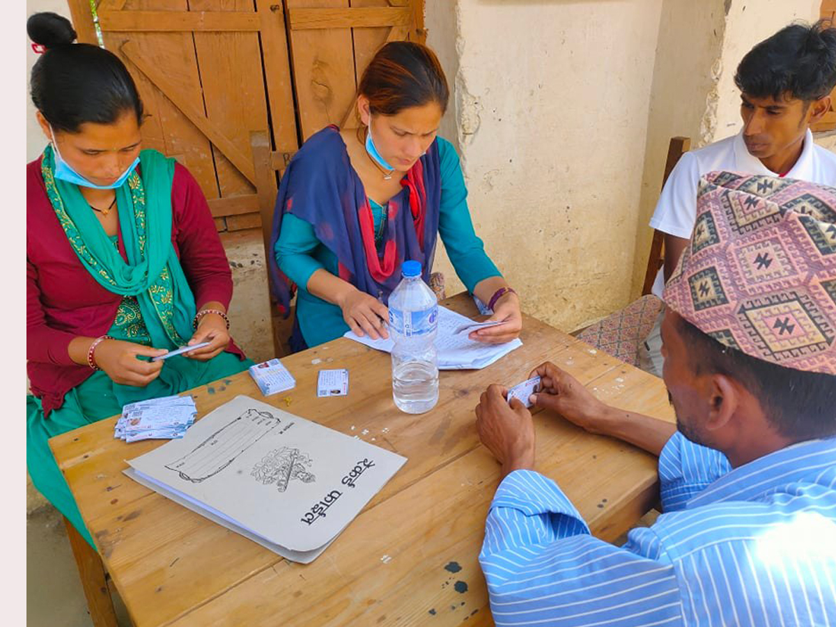आज पनि मतदाता परिचय पत्र वितरण कार्य जारी 